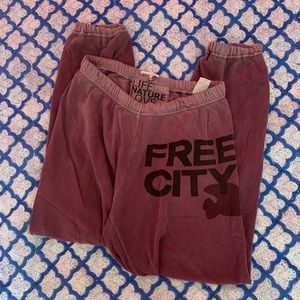 Free city sweatpants
